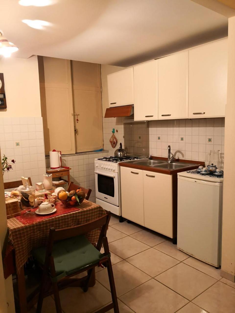 B&B Il Nespolo Σαλέρνο Εξωτερικό φωτογραφία