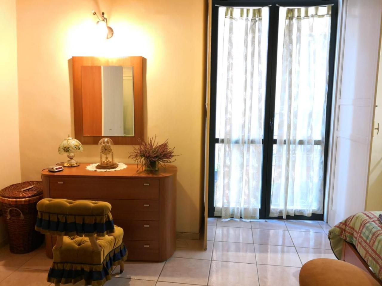 B&B Il Nespolo Σαλέρνο Εξωτερικό φωτογραφία